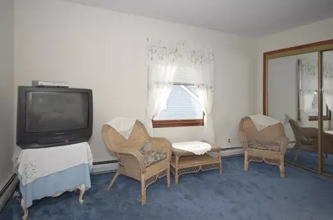 209 Grove Ave, Middlesex, NJ 08846 photo 18