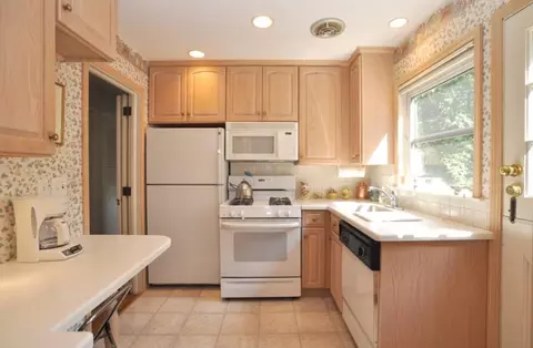 219 Summit Ave, Summit, NJ 07901 photo 6