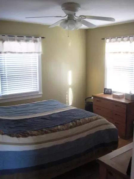 6 Hull Dr, Edison, NJ 08817 photo 5