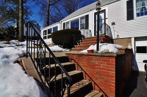 97 Waldwick Ave, Waldwick, NJ 07463 photo 3