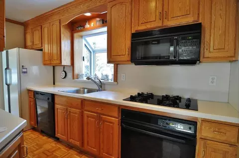 97 Waldwick Ave, Waldwick, NJ 07463 photo 6