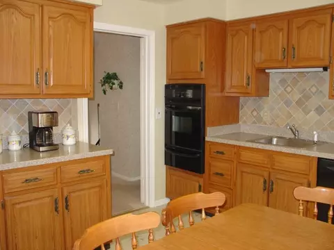 19 Gerard Ave, Basking Ridge, NJ 07920 photo 7