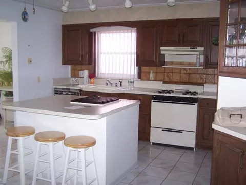 29 Davis Ave, Harrison, NJ 07029 photo 8