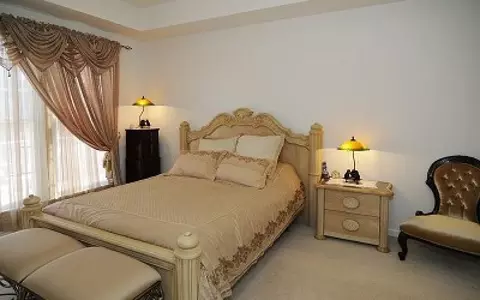 16 Mulberry Ct, Paramus, NJ 07652 photo 8