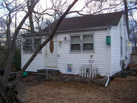 8 Oak St, Haskell, NJ 07420 photo 2