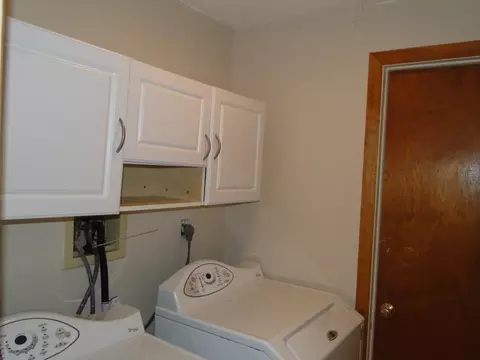 102 Kiwanis Dr, Wayne, NJ 07470 photo 8