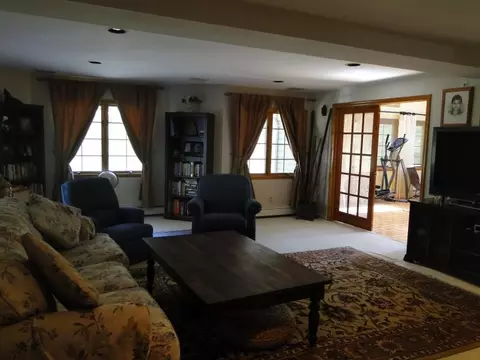 102 Kiwanis Dr, Wayne, NJ 07470 photo 5