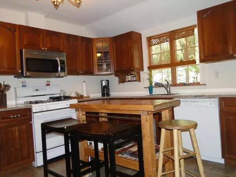 102 Kiwanis Dr, Wayne, NJ 07470 photo 9
