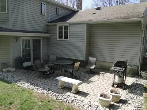 102 Kiwanis Dr, Wayne, NJ 07470 photo 3