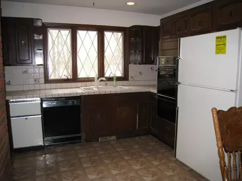 209 Hillcrest Dr, Paramus, NJ 07652 photo 4