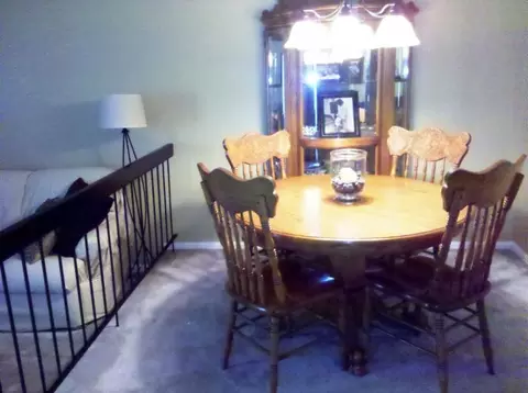705 Maplecrest Rd, Edison, NJ 08820 photo 5