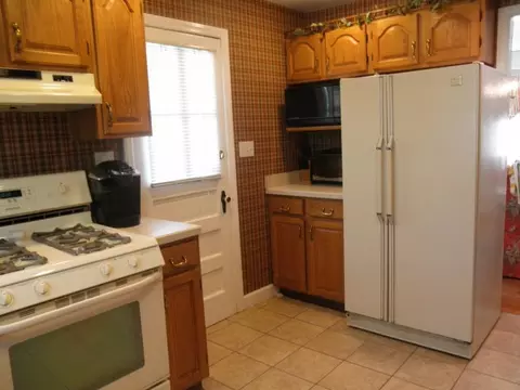 179 Beechwood Dr, Wayne, NJ 07470 photo 6