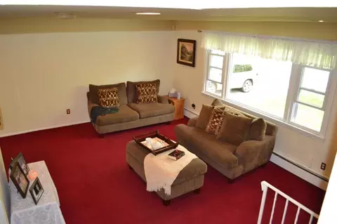 14 Joanne Way, Springfield, NJ 07081 photo 2