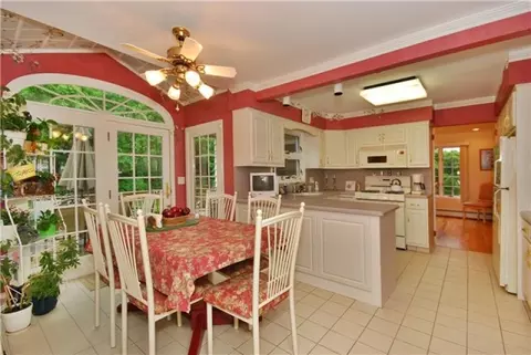 118 Trinity Ct, Paramus, NJ 07652 photo 7
