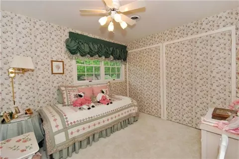 118 Trinity Ct, Paramus, NJ 07652 photo 13