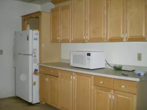 38 Finn Rd, Hampton, NJ 08827 photo 3