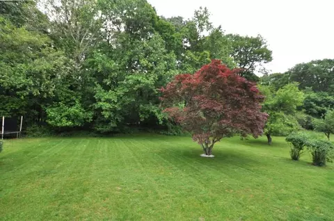 97 Laurel Dr, Springfield, NJ 07081 photo 14