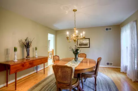 736 Davis Rd, Gillette, NJ 07933 photo 4