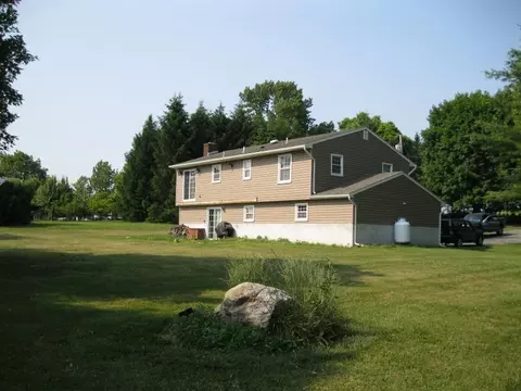 91 Buttonwood Ln, Phillipsburg, NJ 08865 photo 3