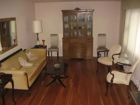 57 Howard Pl, Nutley, NJ 07110 photo 2