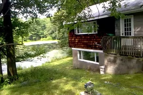 2 Aster Ter, Mendham, NJ 07945 photo 3
