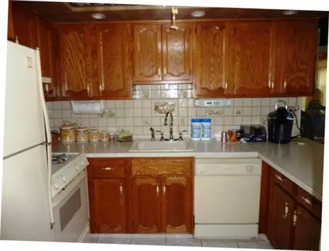 20 Dena Dr, Wanaque, NJ 07465 photo 3