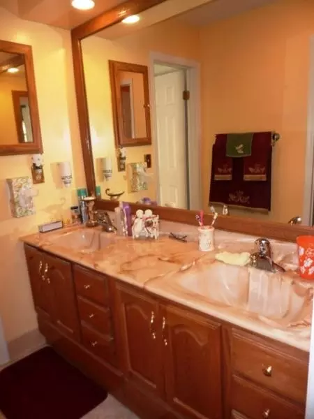 20 Dena Dr, Wanaque, NJ 07465 photo 9