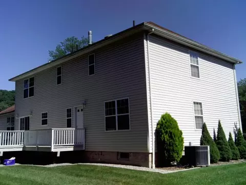 14 N Gate, Wanaque, NJ 07465 photo 4