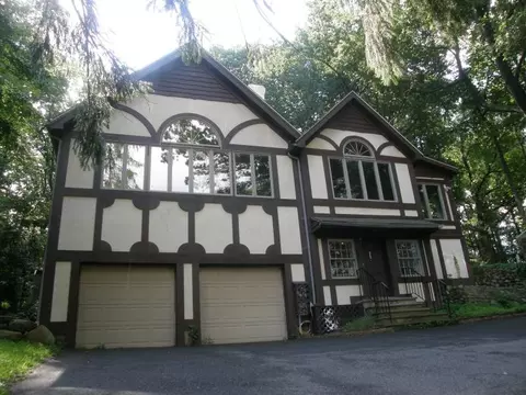 144 E Allendale Rd, Saddle River, NJ 07458 photo 3