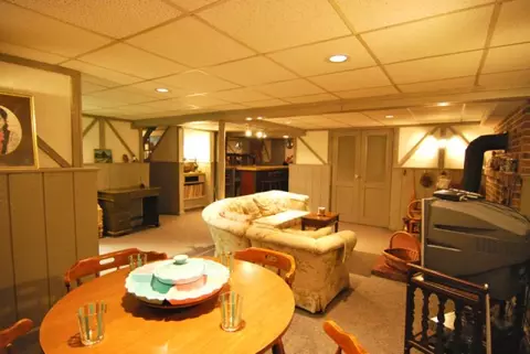 75 Legion Pl, Paramus, NJ 07652 photo 21
