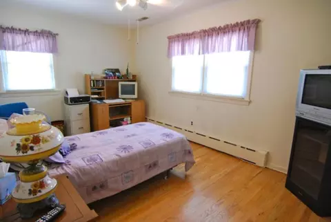 75 Legion Pl, Paramus, NJ 07652 photo 15