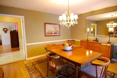 75 Legion Pl, Paramus, NJ 07652 photo 8