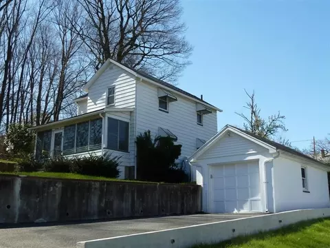 76 Grant St, Dover, NJ 07801 photo 2
