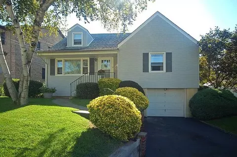 8 E Sunset Dr, Nutley, NJ 07110 photo 1