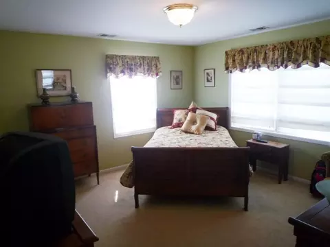 40 Gates Pl, Wayne, NJ 07470 photo 11