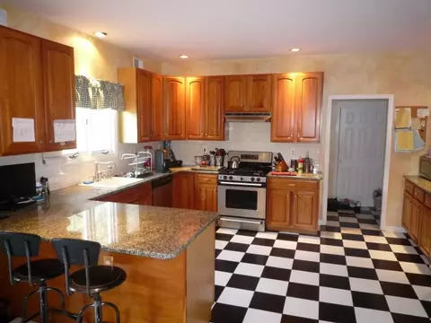 40 Gates Pl, Wayne, NJ 07470 photo 9