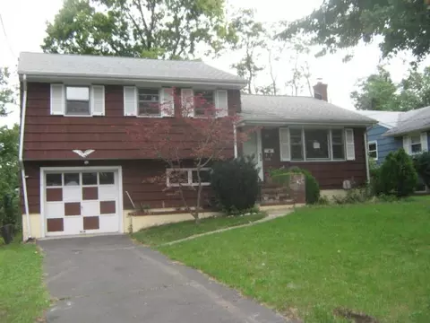 306 Arnold Ave, North Plainfield, NJ 07063 photo 1