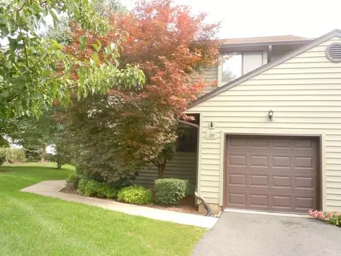 39 Sparrow Ci, Newton, NJ 07860 photo 1