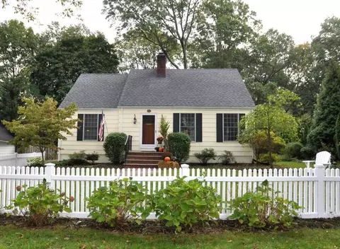 134 Maple St, Summit, NJ 07901 photo 1