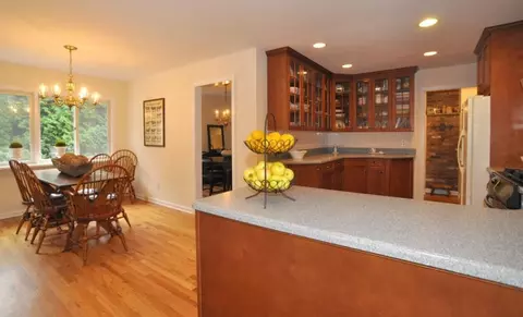 134 Maple St, Summit, NJ 07901 photo 6