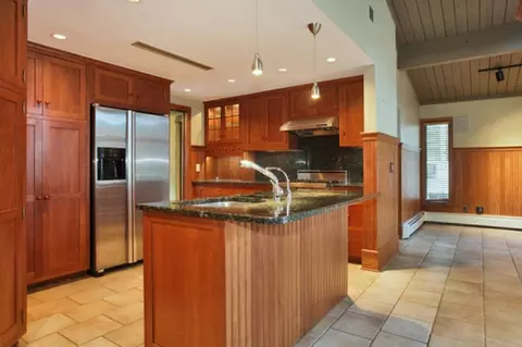 78 Locust Ave, Millburn, NJ 07041 photo 9