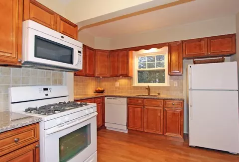 32 Cypress St, Millburn, NJ 07041 photo 5