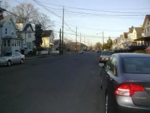 684 W 3rd St, Plainfield, NJ 07060 photo 3