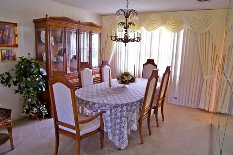 19 Mayfair Dr, Wayne, NJ 07470 photo 4