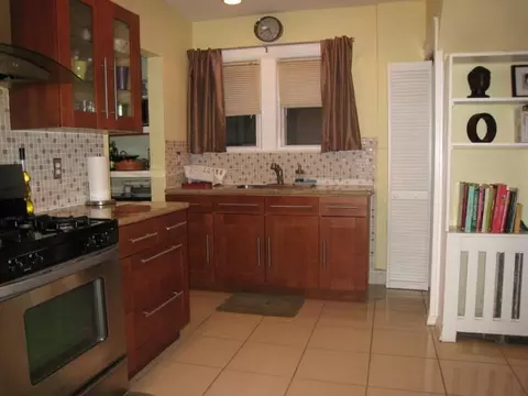 247 Garfield Ave, Plainfield, NJ 07062 photo 6