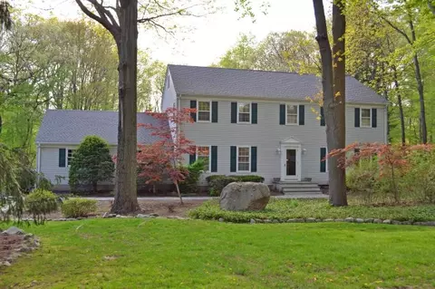 64 Huff Ter, Upper Saddle River, NJ 07458 photo 1