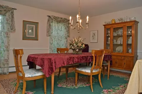 64 Huff Ter, Upper Saddle River, NJ 07458 photo 5