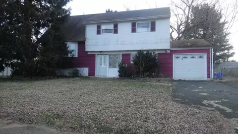 308 Harris Ave, Middlesex, NJ 08846 photo 1