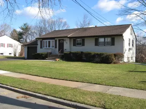 18 Canton Rd, Wayne, NJ 07470 photo 8