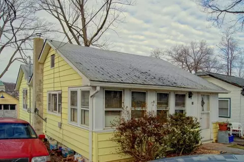 13 Willow St, Mount Arlington, NJ 07856 photo 1